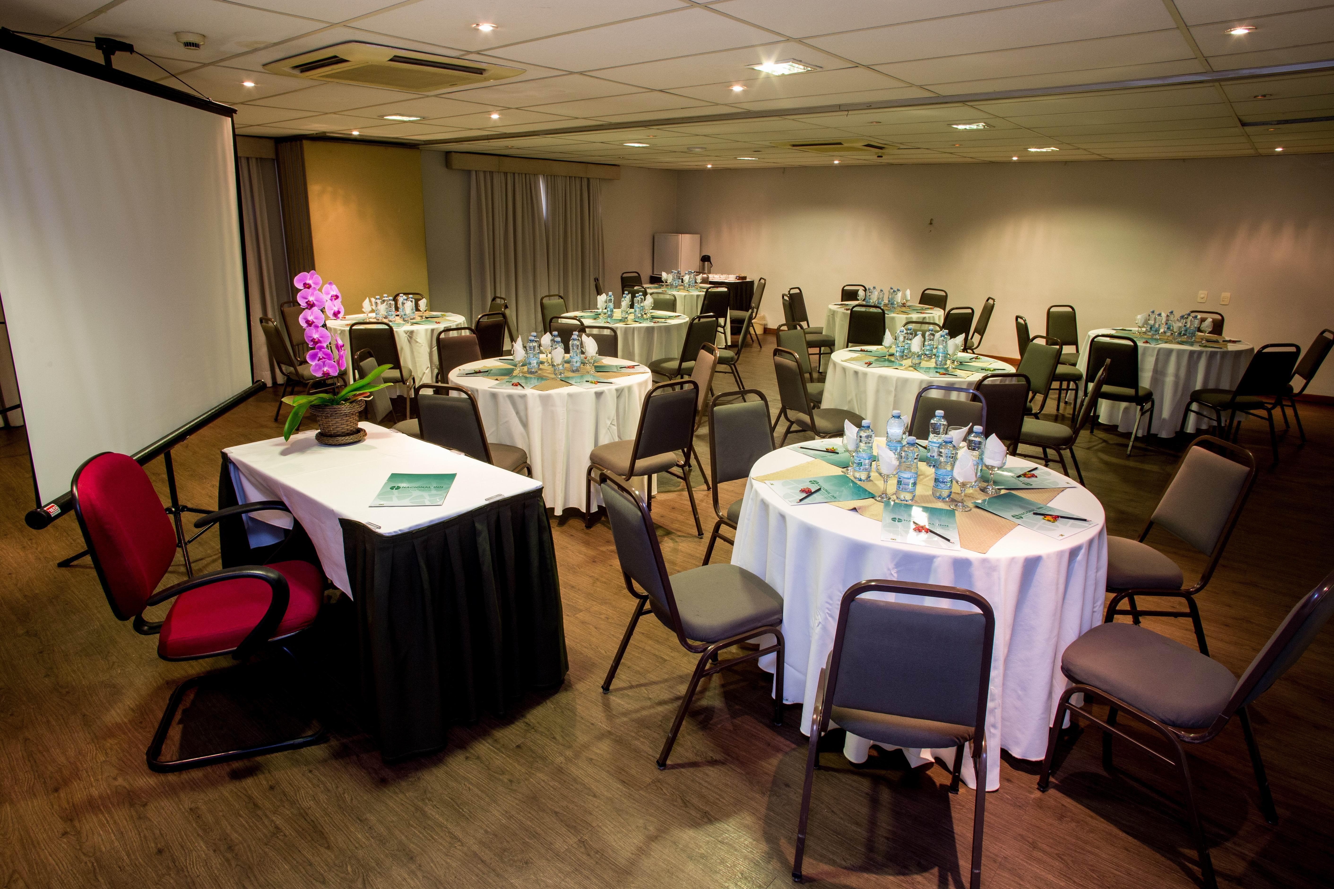 Hotel Golden Park Viracopos By Nacional